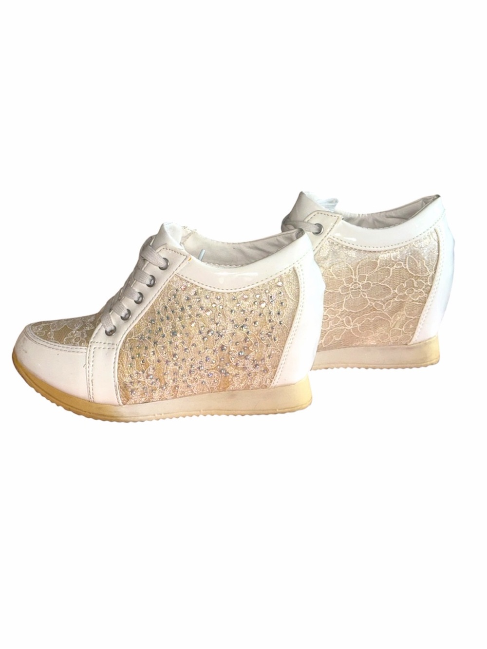 GUC — Diamonds Plateform Sneakers